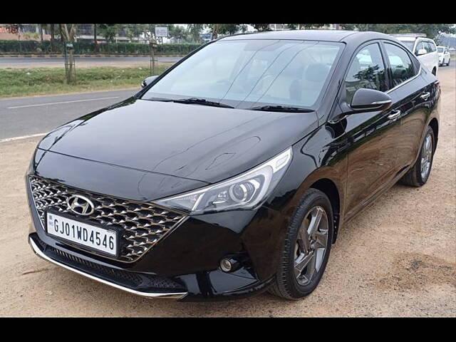 Used Hyundai Verna [2020-2023] SX (O)1.5 MPi in Ahmedabad