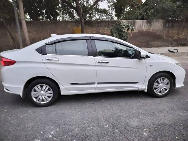 Used Honda City 4th Generation SV Petrol [2017-2019] in Delhi