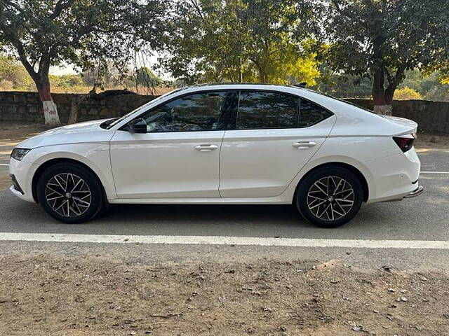 Used Skoda Octavia L&K 2.0 in Delhi