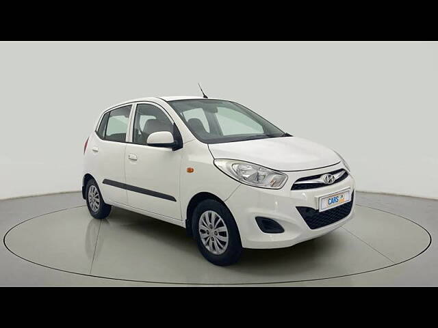 Used 2013 Hyundai i10 in Ahmedabad