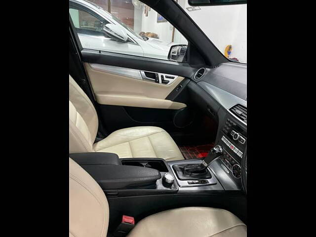 Used Mercedes-Benz C-Class [2011-2014] 220 BlueEfficiency in Chandigarh