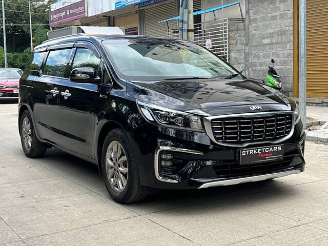 Used 2021 Kia Carnival in Bangalore