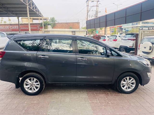 Used Toyota Innova Crysta [2016-2020] 2.4 V Diesel in Lucknow