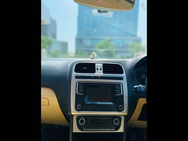 Used Volkswagen Polo [2016-2019] Highline1.2L (P) in Ahmedabad