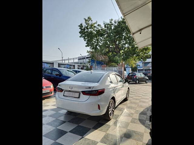 Used Honda City 4th Generation ZX Petrol in Kheda