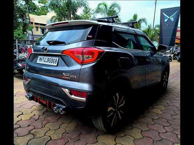 Used Mahindra XUV300 [2019-2024] W8(O) 1.5 Diesel Dual Tone [2020] in Pune