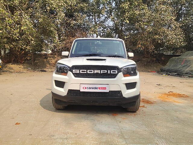 Used 2017 Mahindra Scorpio in Delhi