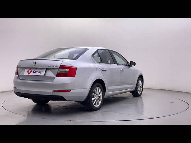 Used Skoda Octavia [2017-2021] 1.8 TSI Style Plus AT [2017] in Bangalore