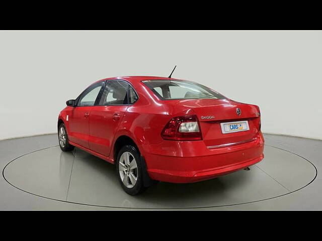 Used Skoda Rapid Style 1.6 MPI in Mumbai