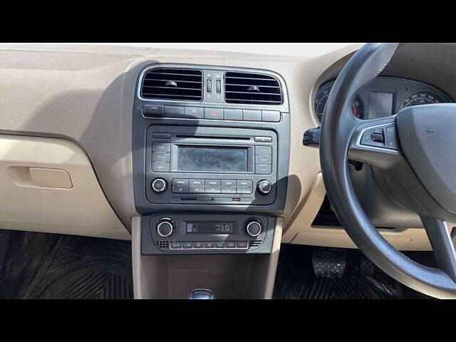 Used Skoda Rapid Style 1.6 MPI AT in Hyderabad