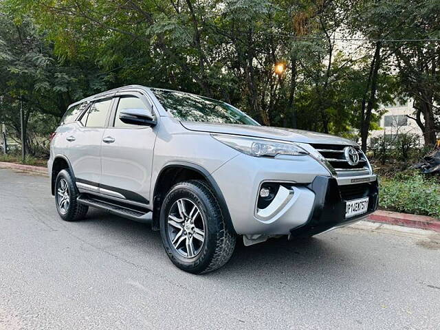 Used Toyota Fortuner [2016-2021] 2.8 4x2 AT [2016-2020] in Delhi