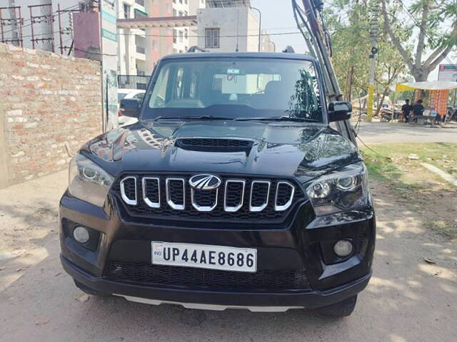 Used 2015 Mahindra Scorpio in Lucknow
