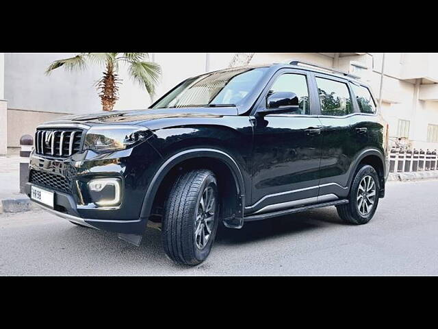 Used Mahindra Scorpio N Z8 Diesel AT 4WD 7 STR [2022] in Gurgaon