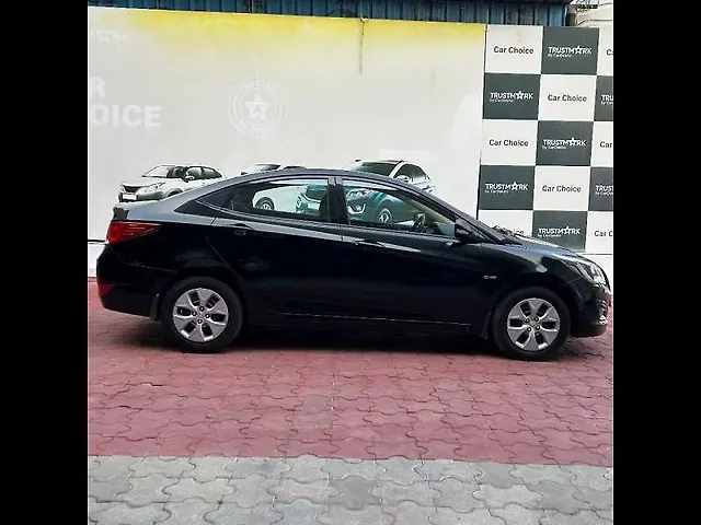 Second Hand 2016 Hyundai Verna 1.6 CRDI S for sale at Rs. 6 Second Hand 2016 Hyundai Verna 1.6 CRDI S for sale at Rs. 6