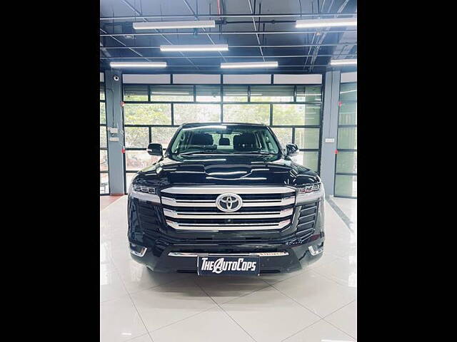 Used 2017 Toyota Land Cruiser in Mumbai