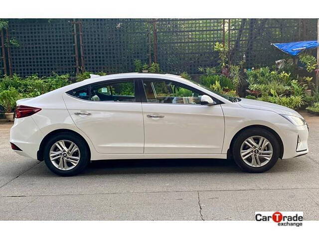 Used Hyundai Elantra [2016-2019] 2.0 SX MT in Mumbai