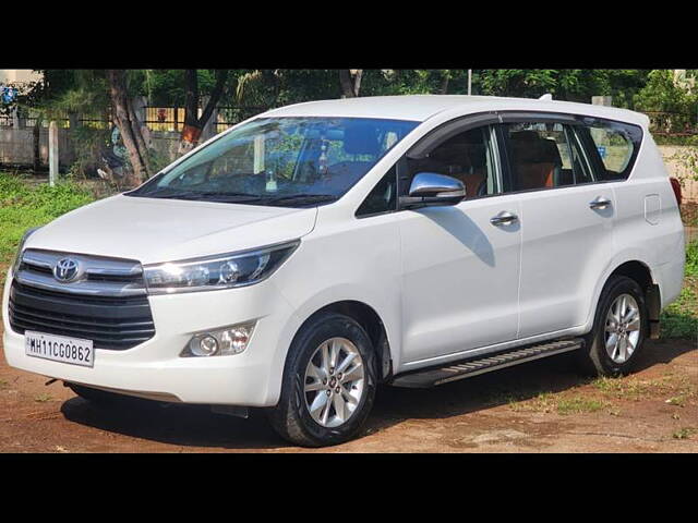 Used Toyota Innova Crysta [2016-2020] 2.4 G 7 STR [2016-2017] in Sangli