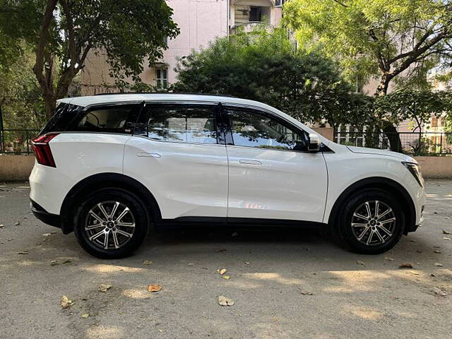 Used Mahindra XUV700 AX 7 Petrol AT 7 STR [2021] in Delhi