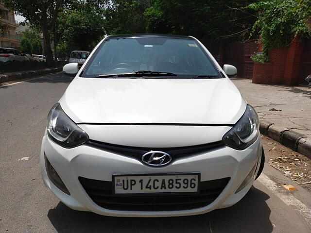 Used 2013 Hyundai i20 in Delhi