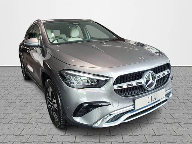 Used Mercedes-Benz GLA [2021-2024] 220d 4MATIC [2021-2023] in Mumbai