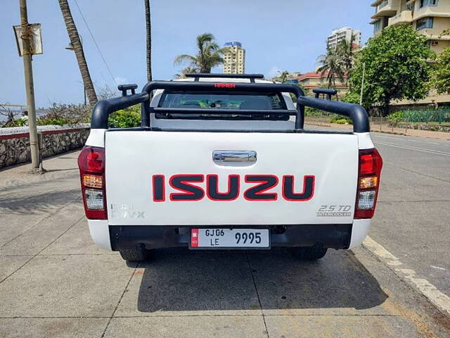 Used Isuzu MU-X [2017-2018] 4x2 in Hyderabad