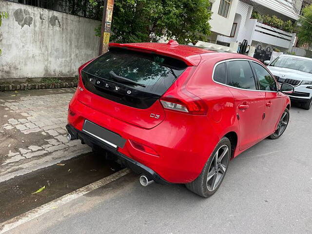 Used Volvo V40 [2016-2019] D3 R-Design in Lucknow