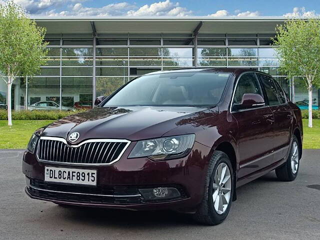 Used 2014 Skoda Superb in Delhi