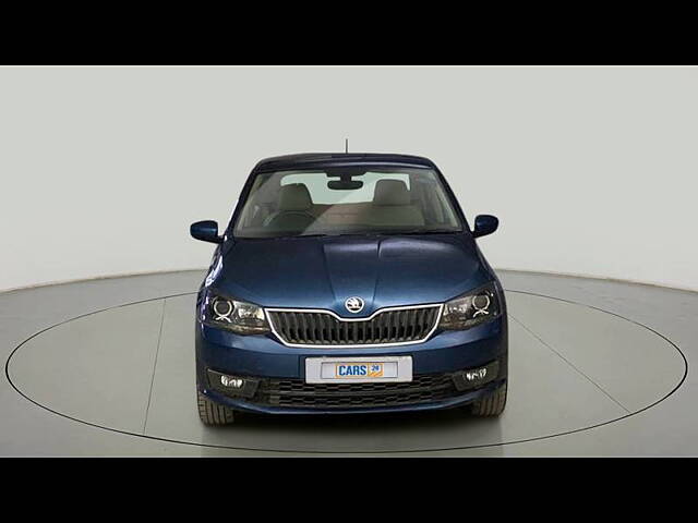 Used Skoda Rapid Ambition 1.6 MPI AT in Delhi