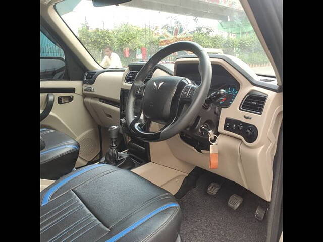 Used Mahindra Scorpio S11 MT 7S CC in Lucknow