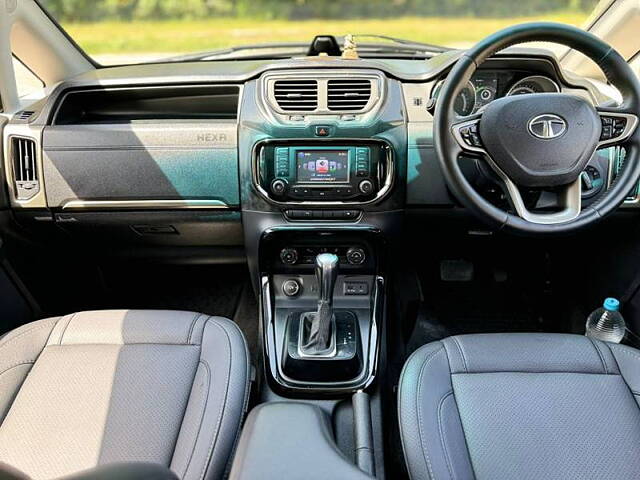 Used Tata Hexa [2017-2019] XTA 4x2 7 STR in Surat