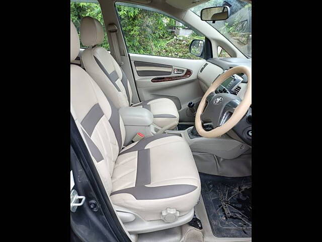 Used Toyota Innova [2013-2014] 2.5 VX 8 STR BS-III in Mumbai