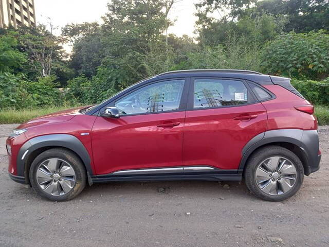 Used Hyundai Kona Electric Premium Dual Tone in Mumbai