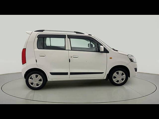 Used Maruti Suzuki Wagon R 1.0 [2014-2019] VXI in Ahmedabad