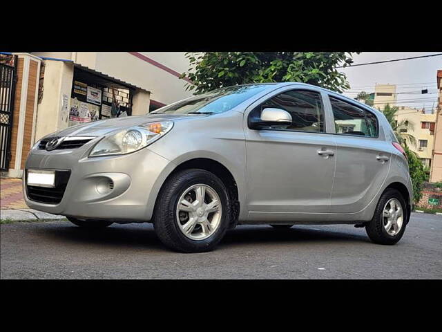 Used Hyundai i20 [2010-2012] Sportz 1.2 (O) in Kolkata