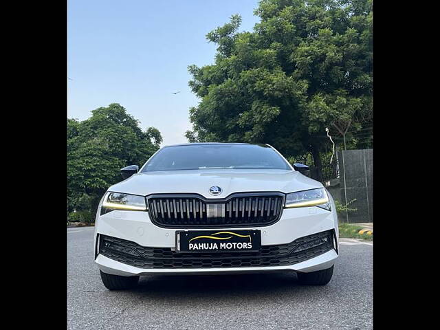 Used 2021 Skoda Superb in Delhi