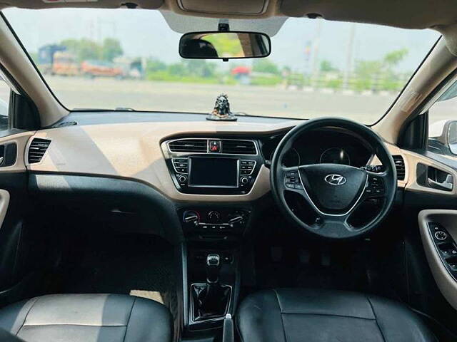 Used Hyundai Elite i20 [2018-2019] Sportz 1.2 in Surat