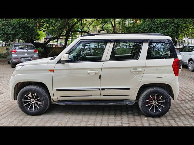 Used Mahindra TUV300 [2015-2019] T6 in Delhi