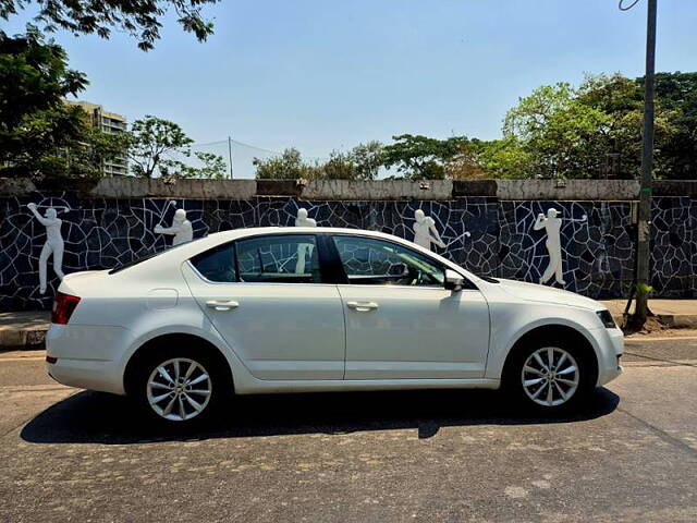 Used Skoda Octavia [2017-2021] 1.8 TSI Style Plus AT [2017] in Mumbai