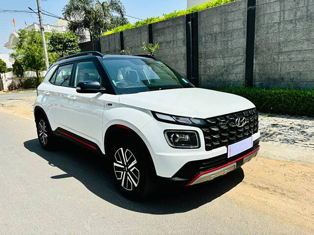 Used 2022 Hyundai Venue in Jaipur