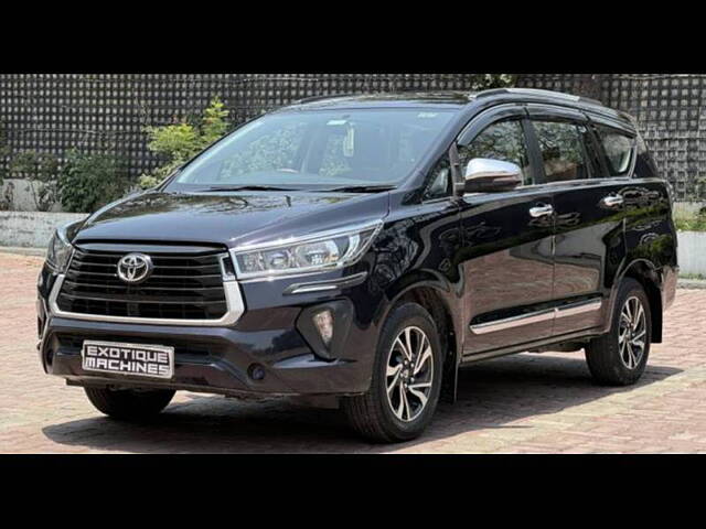 Used Toyota Innova Crysta [2016-2020] 2.4 GX 7 STR [2016-2020] in Lucknow