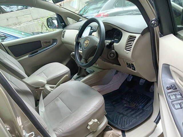 Used Toyota Innova [2012-2013] 2.5 G 8 STR BS-III in Mumbai