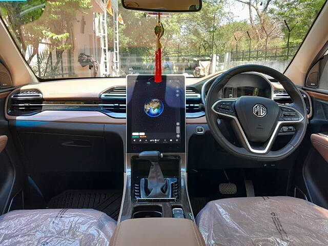 Used MG Hector Plus Sharp Pro 1.5 Turbo Petrol CVT 6 STR [2023] in Delhi