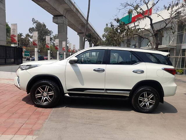 Used Toyota Fortuner [2016-2021] 2.8 4x2 AT [2016-2020] in Bangalore