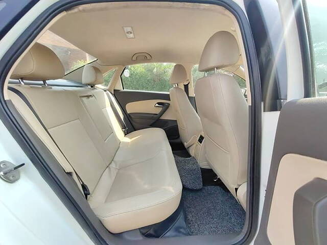 Used Volkswagen Vento [2014-2015] Highline Diesel AT in Surat