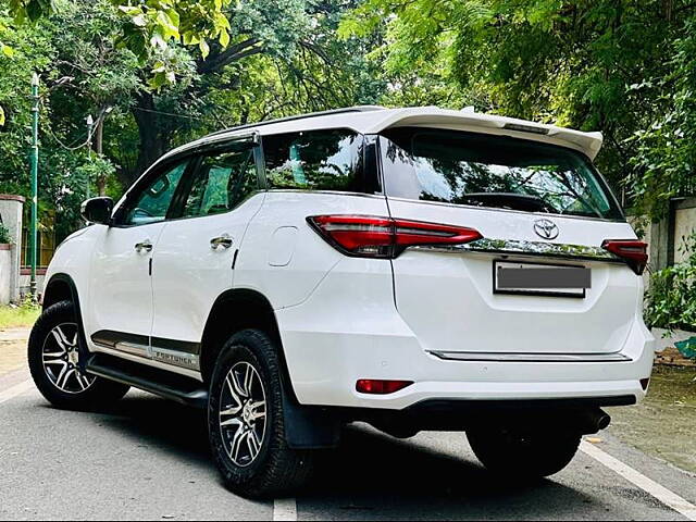 Used Toyota Fortuner 4X2 AT 2.7 Petrol in Delhi