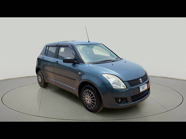 Used 2011 Maruti Suzuki Swift in Kolkata