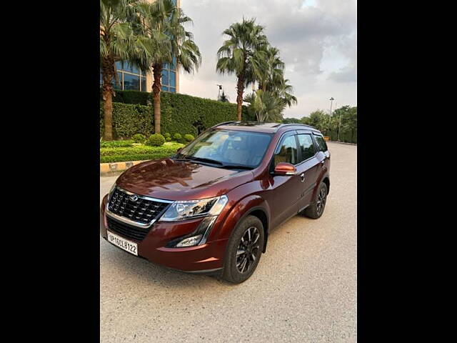 Used Mahindra XUV500 W11 in Delhi