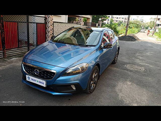 Used Volvo V40 Cross Country [2013-2016] D3 in Kolkata