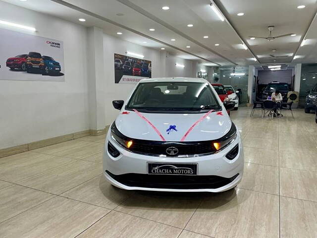 Used 2022 Tata Altroz in Delhi