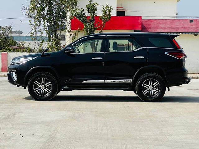 Used Toyota Fortuner [2016-2021] 2.8 4x2 AT [2016-2020] in Lucknow